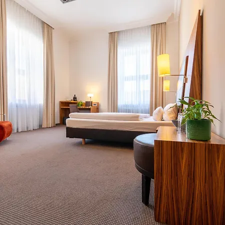 Отель Herzogshof - Boutique-hotel Am Dom Регенсбург