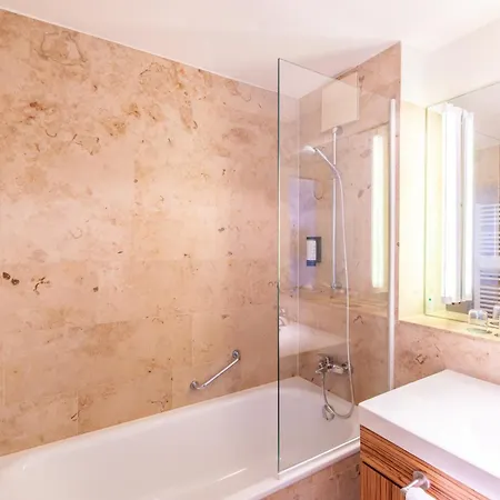 Hotel Herzogshof - Boutique-hotel Am Dom 4*