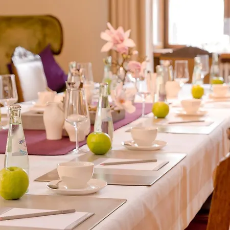 Отель Herzogshof - Boutique-hotel Am Dom Регенсбург